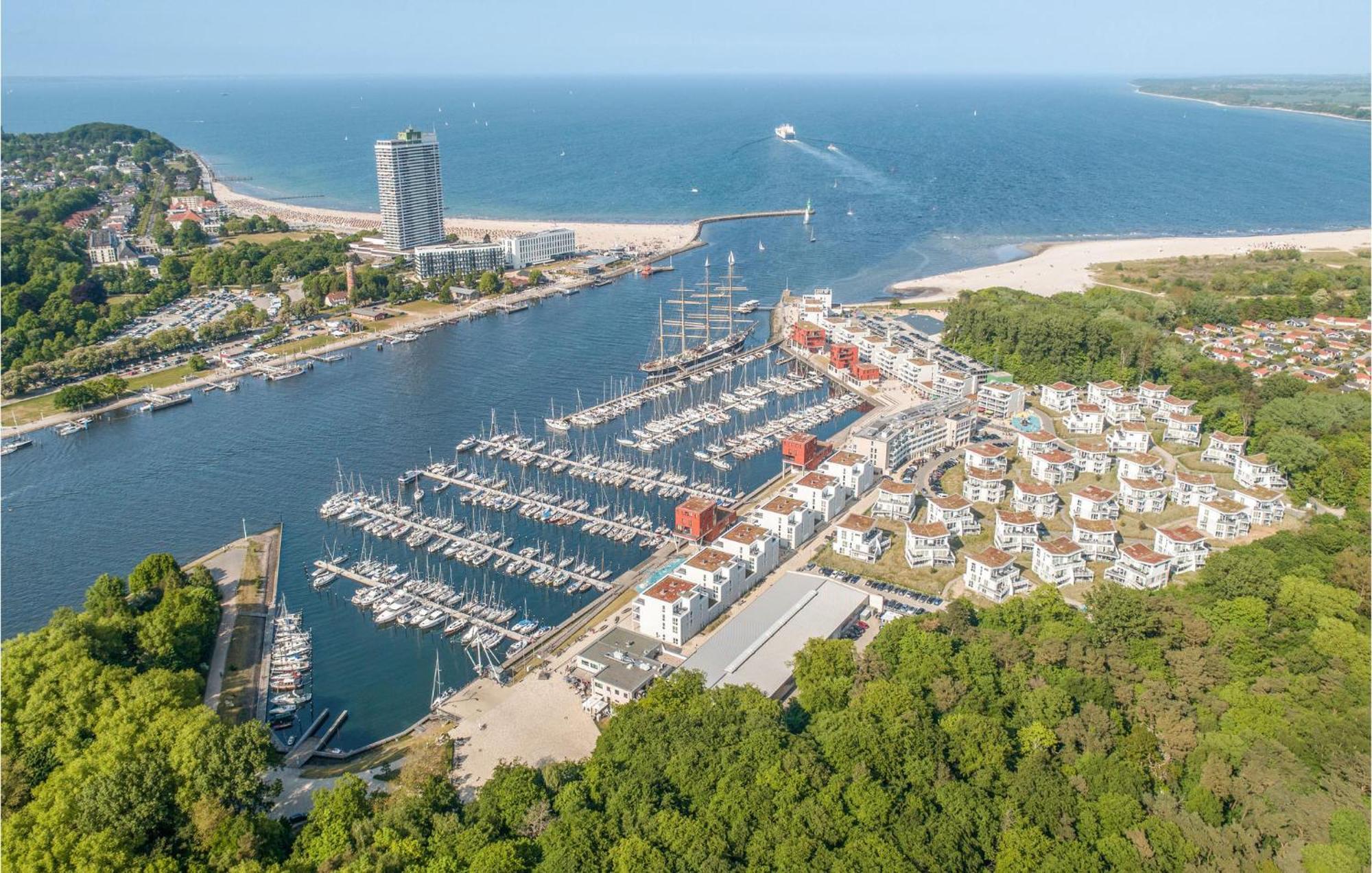 1 Bedroom Gorgeous In Travemuende *